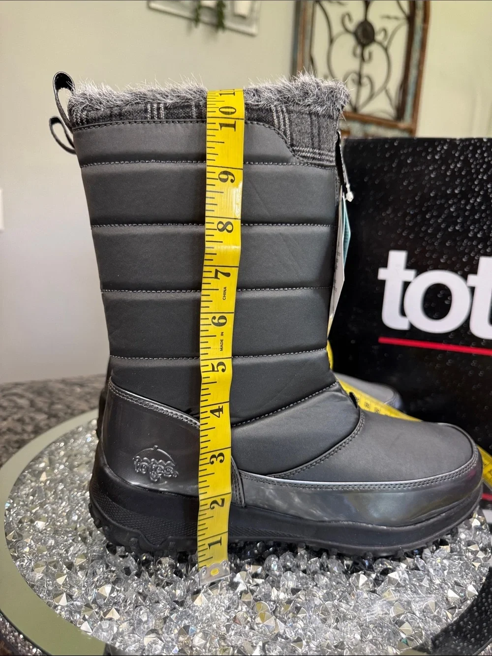 totes lexipewter Charcoal Gray Insulated Winter Boots waterproof Cuff NWT 9